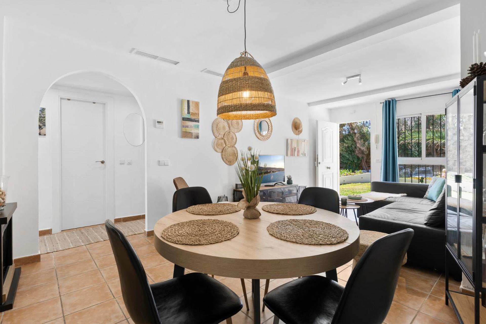 Beachfront Calahonda Apartment By Costarentals - Ref 89 Sitio de Calahonda 外观 照片